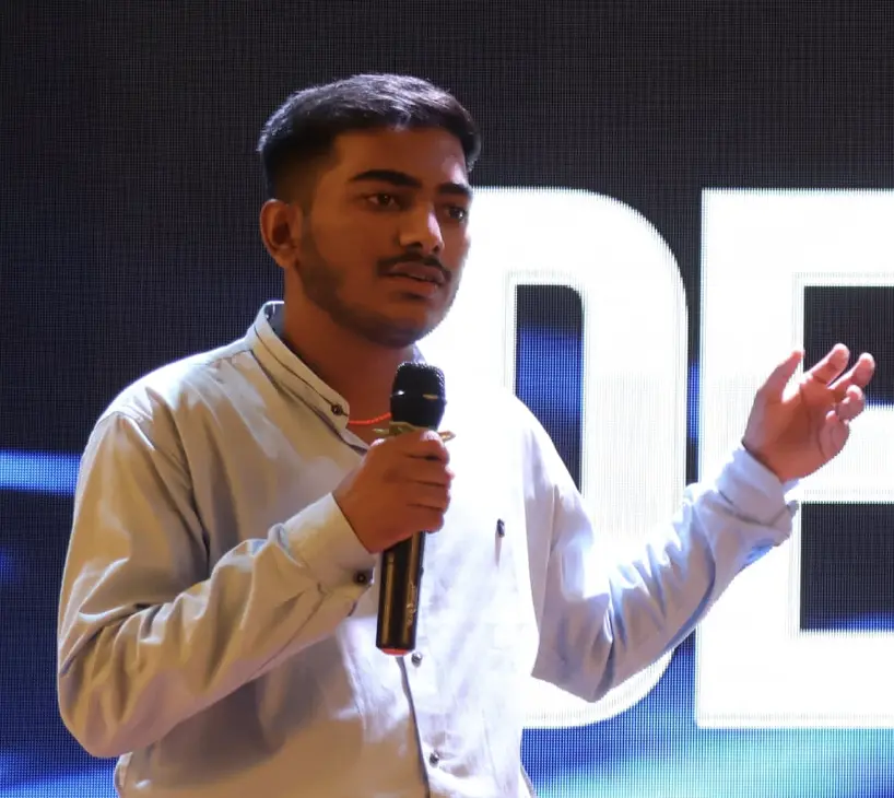 3× Hackathon Finalist